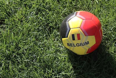 ترتيب دوري المجموعات في دوري أبطال أوروبا 2025تحليل مفصل